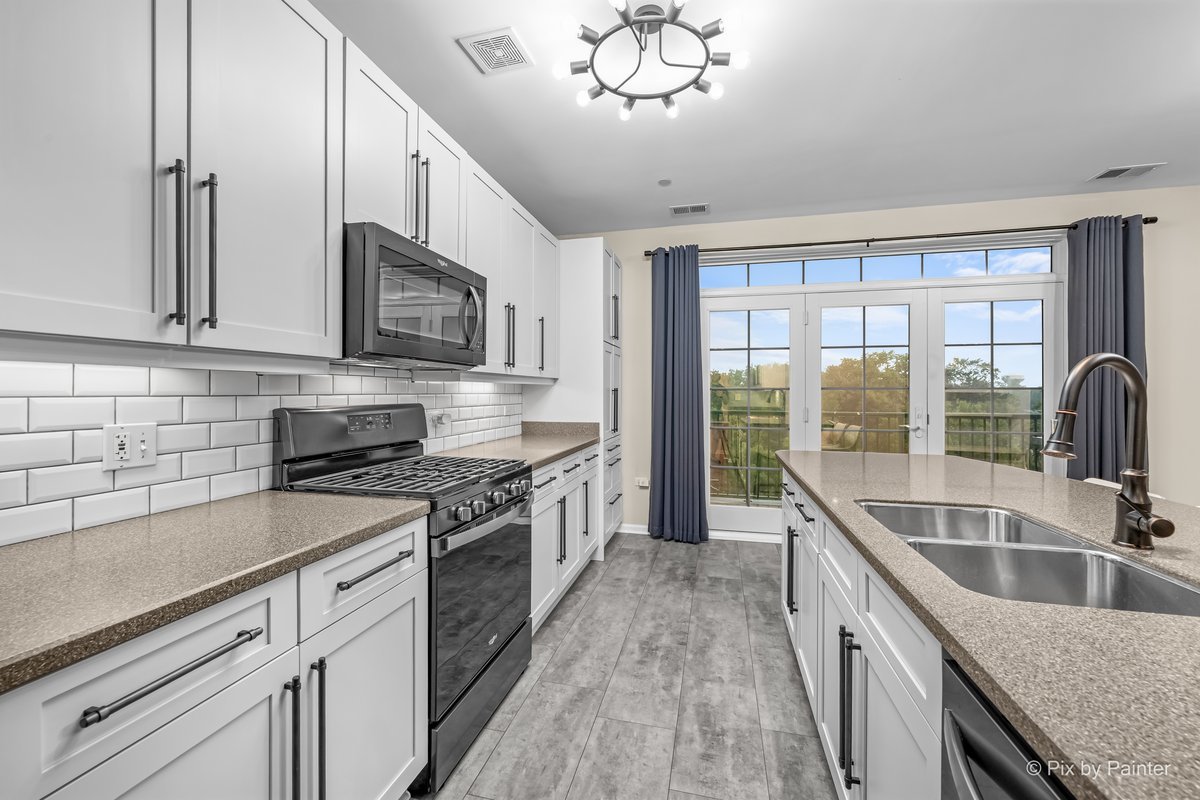 640 McHenry Road, Unit 408 Wheeling, IL 60090 - Photo 7 of 30