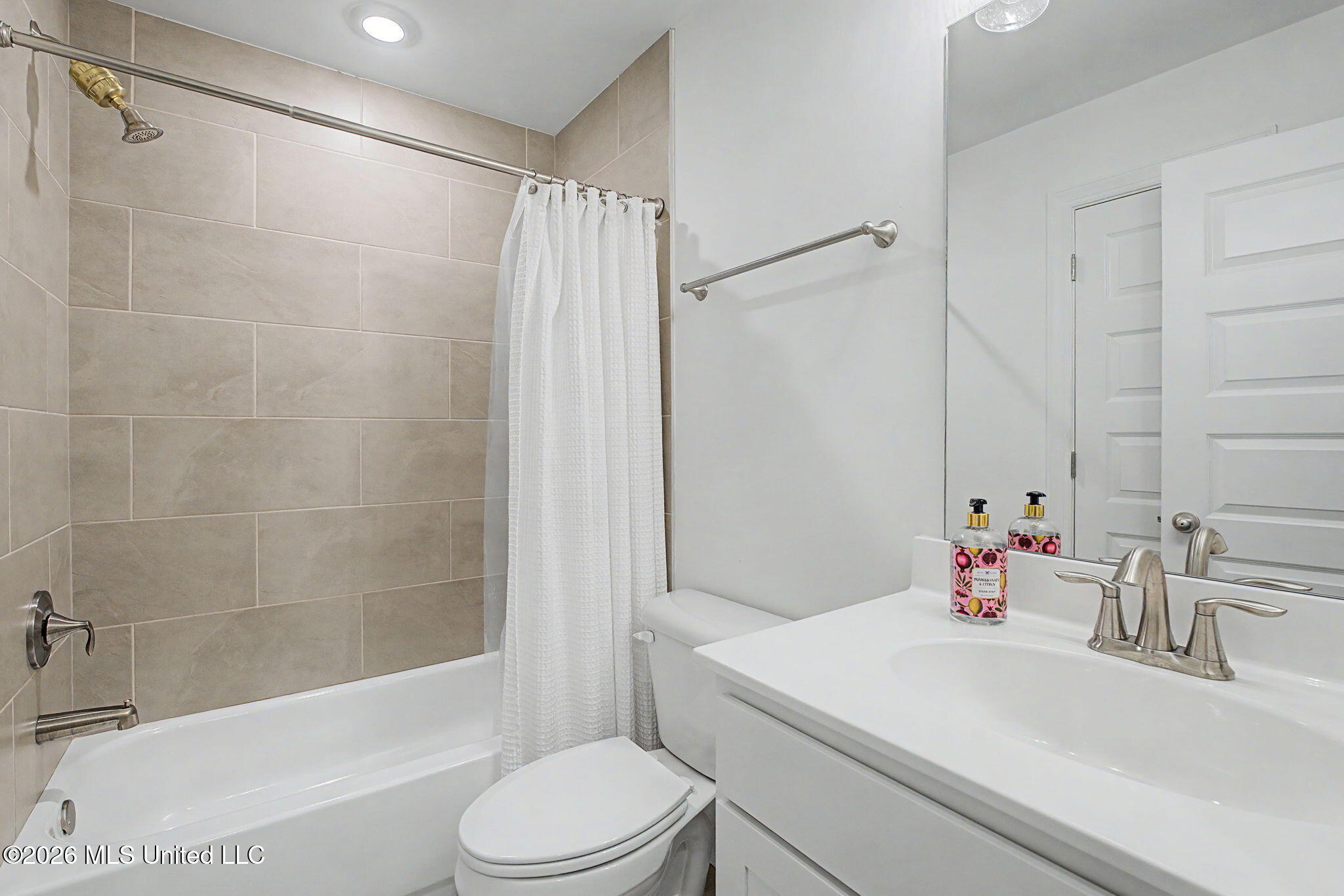 390 Centerline Roper Loop Byhalia, MS 38611 - Photo 20 of 29 25-web-or-mls-390 Centerline Roper Lp-24