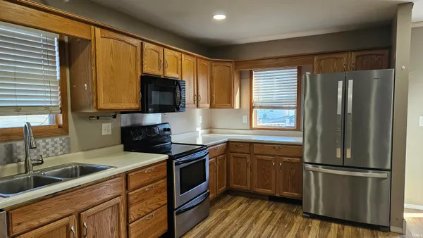 $148,000 | 1008 South Morgan Street, Bluffton, IN 46714