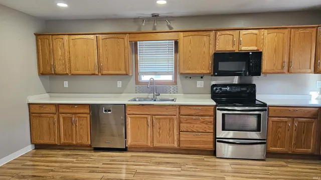 $160,000 | 1008 South Morgan Street, Bluffton, IN 46714