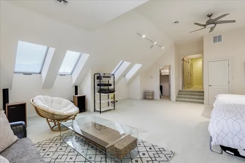 $1,845,000 | 1710 Brighton Court, Champaign, IL 61822