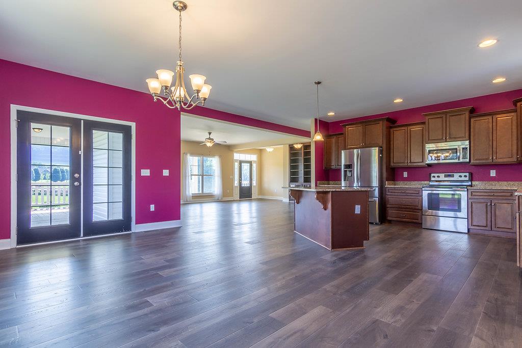 6071 Shellsford Road McMinnville, TN 37110 - Photo 6 of 28 Gallery Image 6