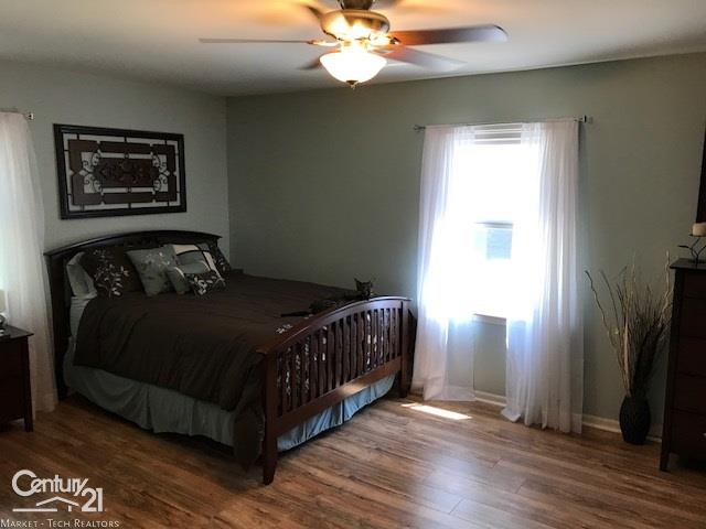 11176 North Pearson Road Utica, MI 48315 - Photo 29 of 48 Master Bedroom