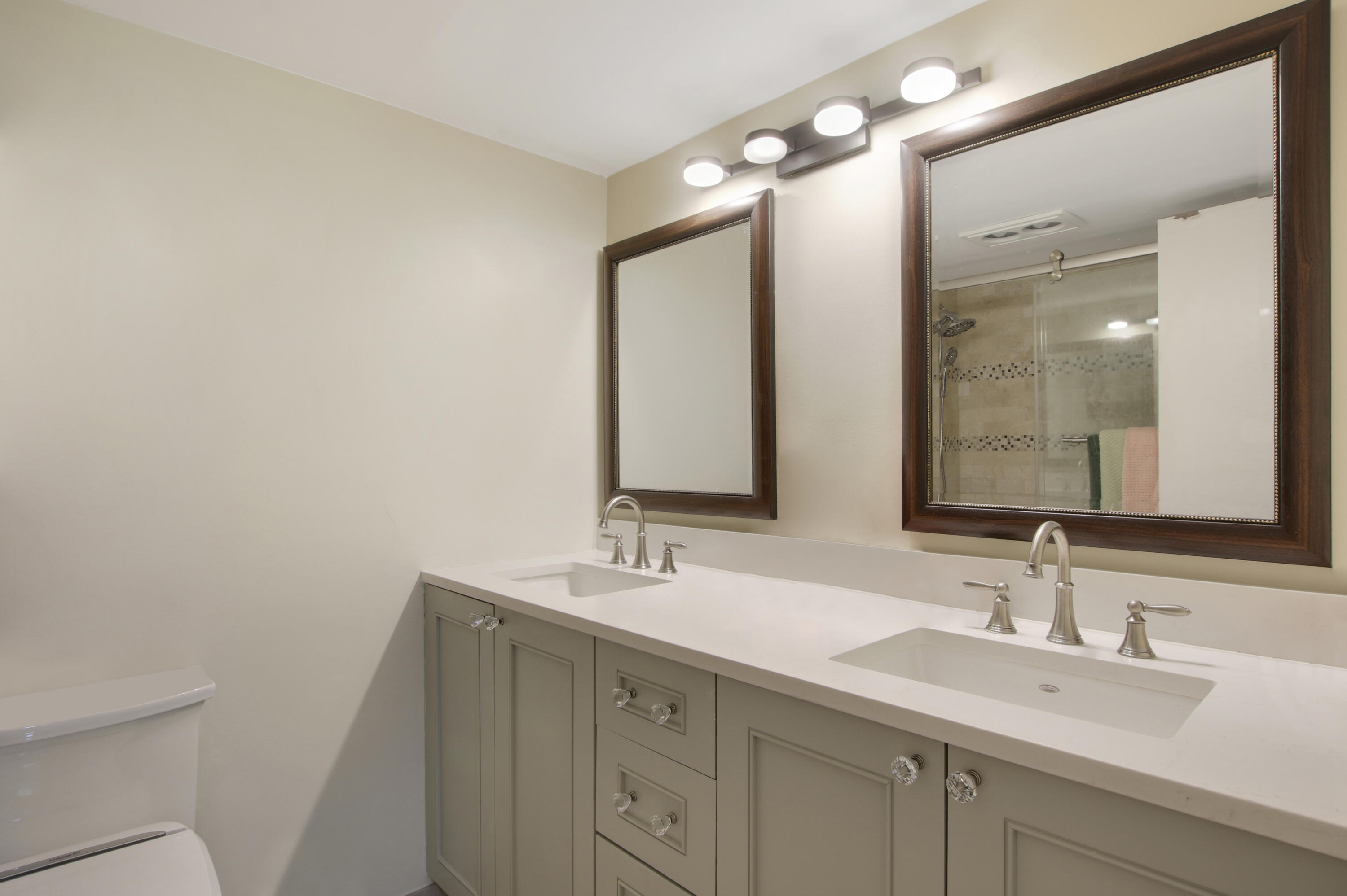 13658 Vía Flora, Unit B Delray Beach, FL 33484 - Photo 15 of 24 House2-5