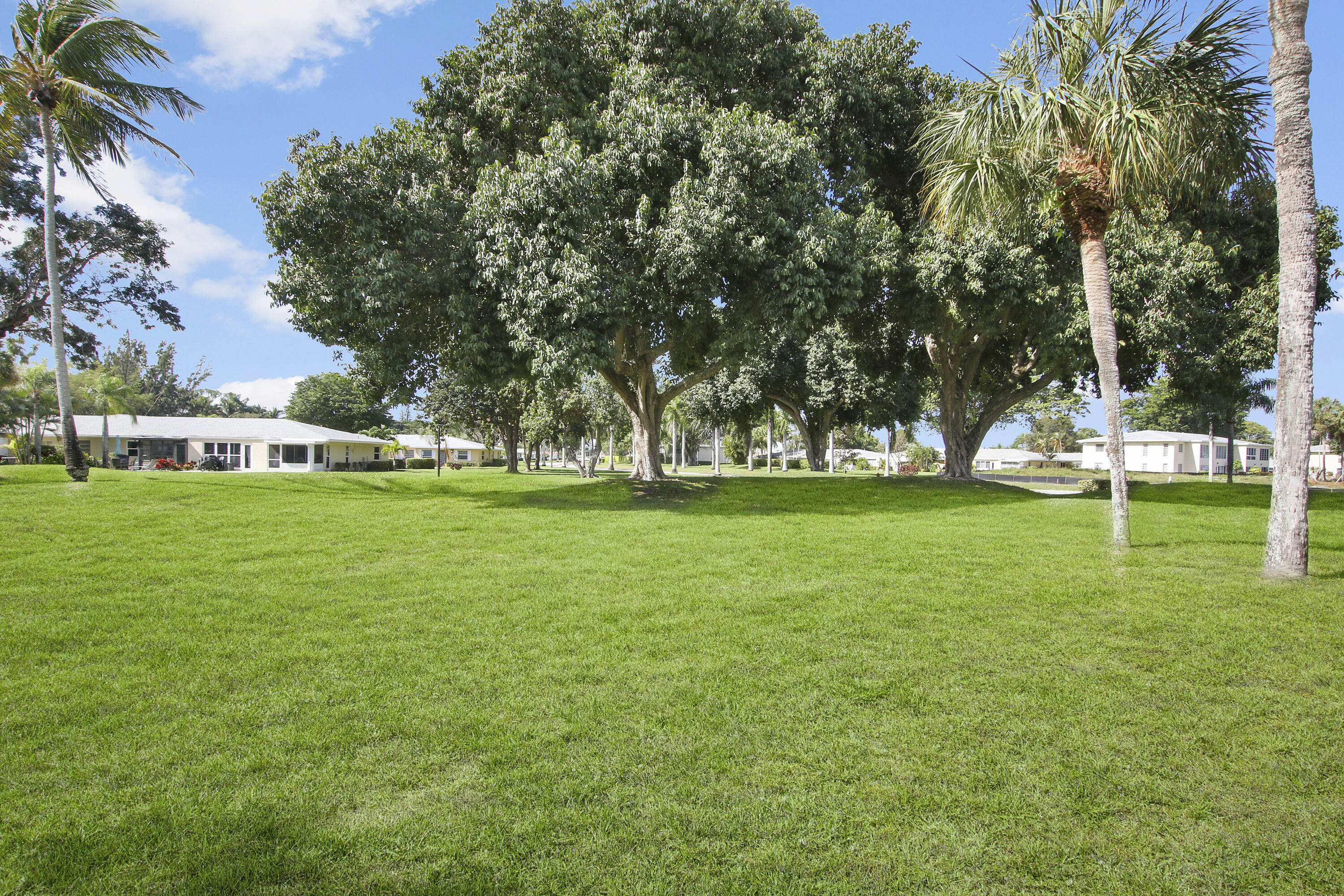 13658 Vía Flora, Unit B Delray Beach, FL 33484 - Photo 21 of 24 House2-20