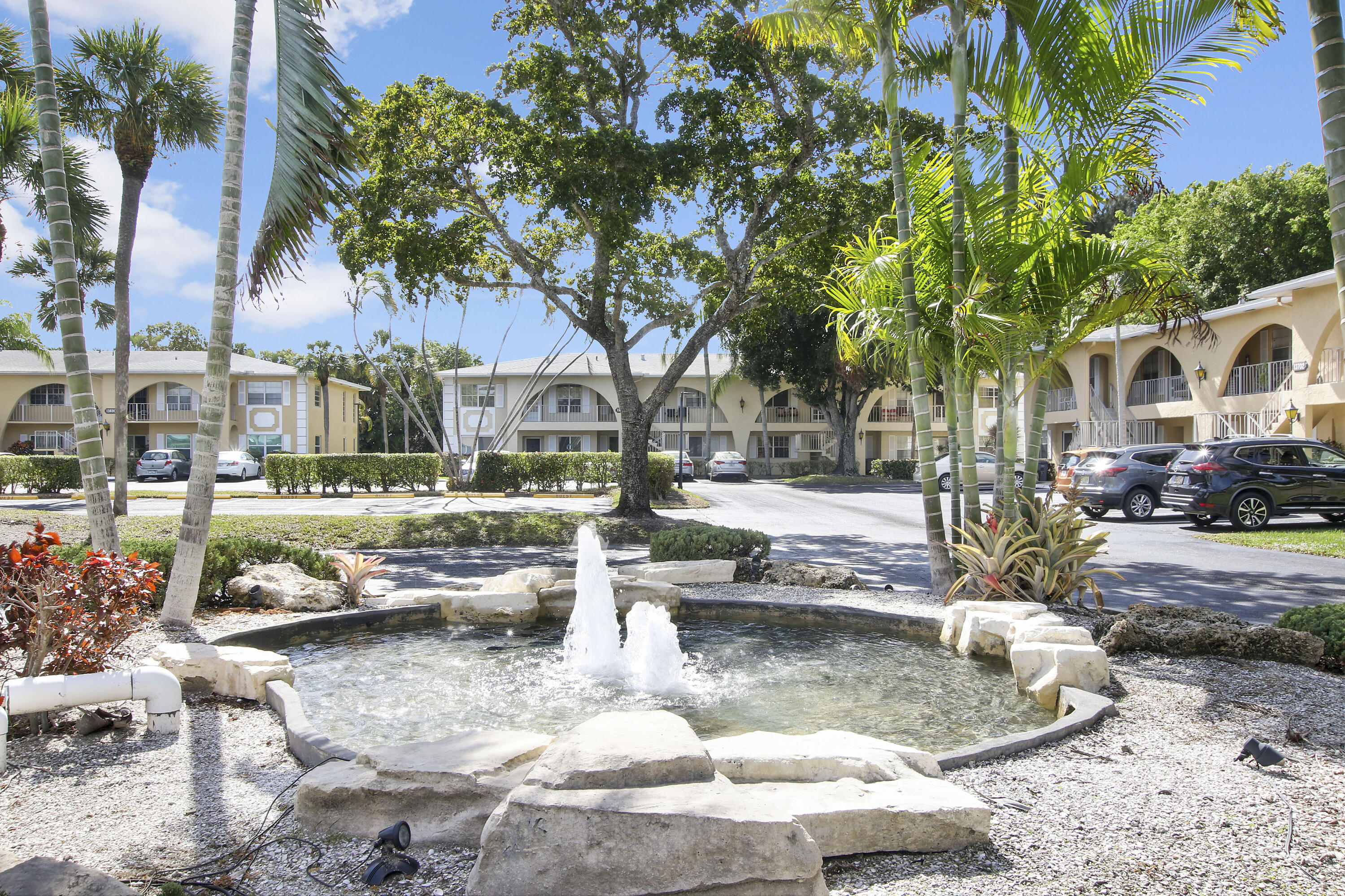 13658 Vía Flora, Unit B Delray Beach, FL 33484 - Photo 24 of 24 House2-22