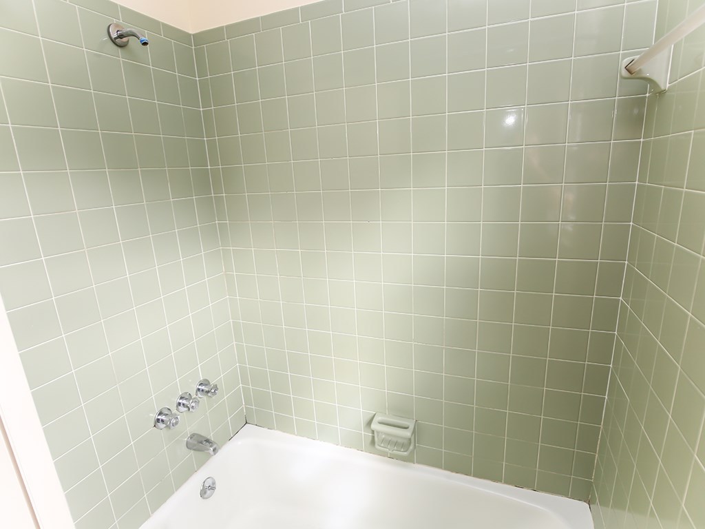 69 Cross Street Westerly, RI 02891 - Photo 17 of 37