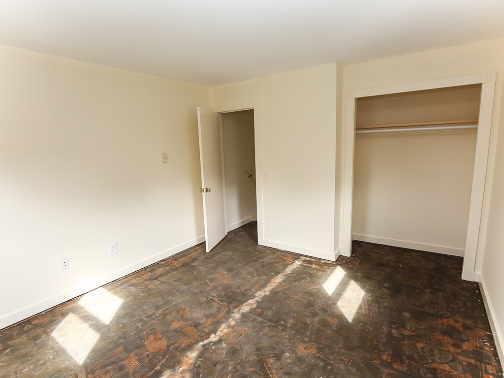69 Cross Street Westerly, RI 02891 - Photo 20 of 37