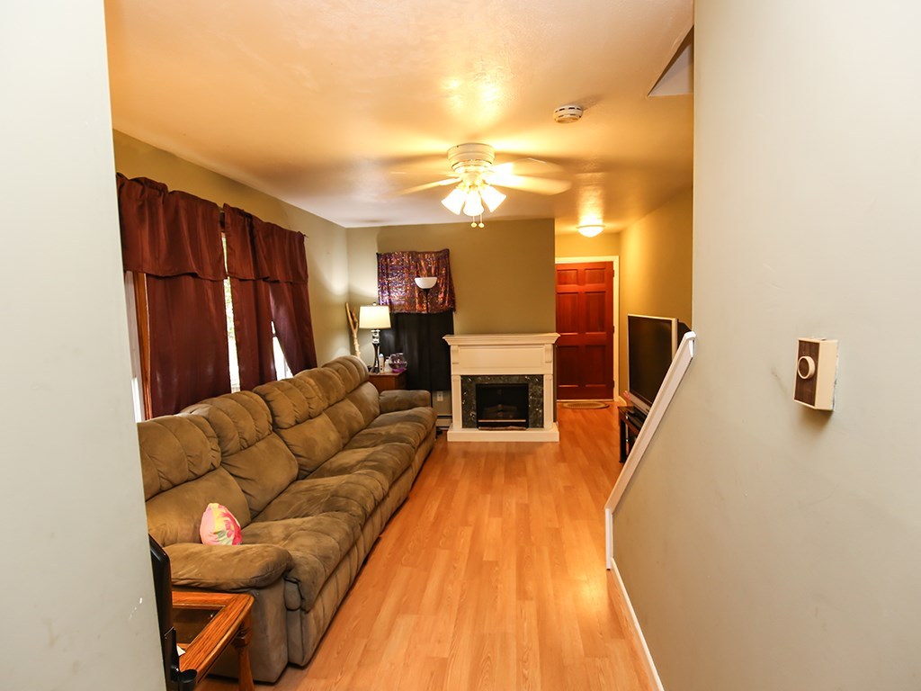 69 Cross Street Westerly, RI 02891 - Photo 31 of 37