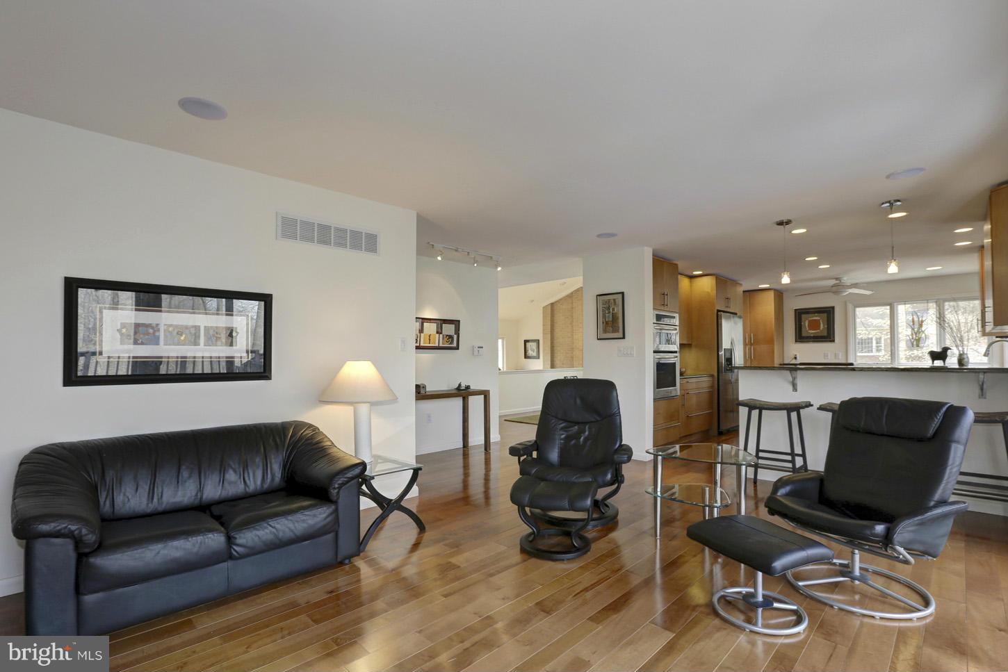 2114 Highland Ridge Drive Phoenix, MD 21131 - Photo 16 of 30 Family Room