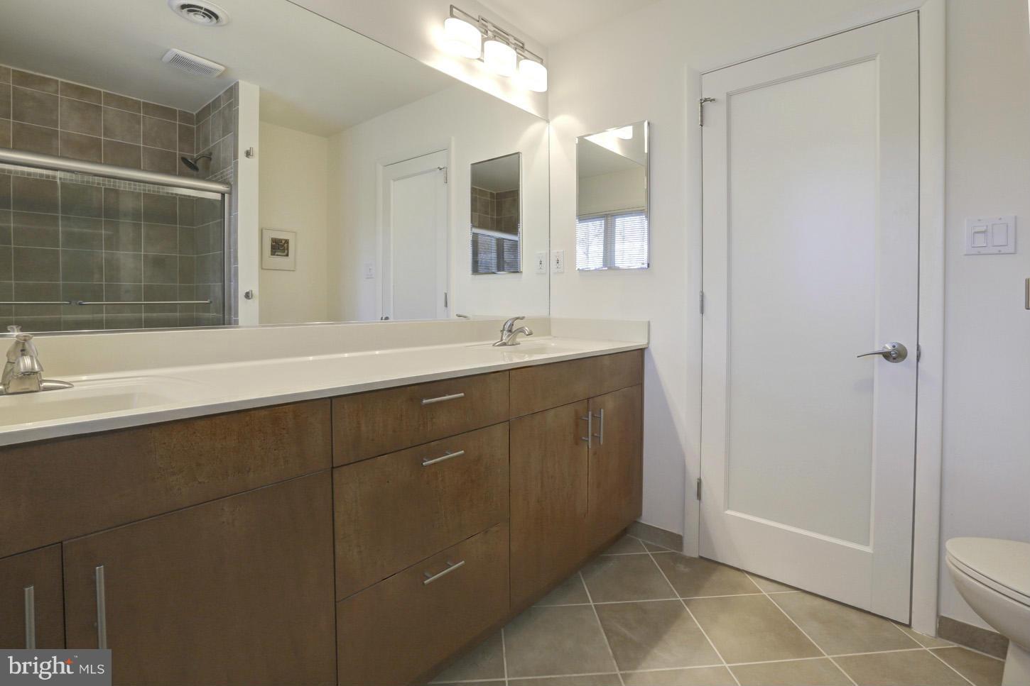 2114 Highland Ridge Drive Phoenix, MD 21131 - Photo 20 of 30 Bath (Master)