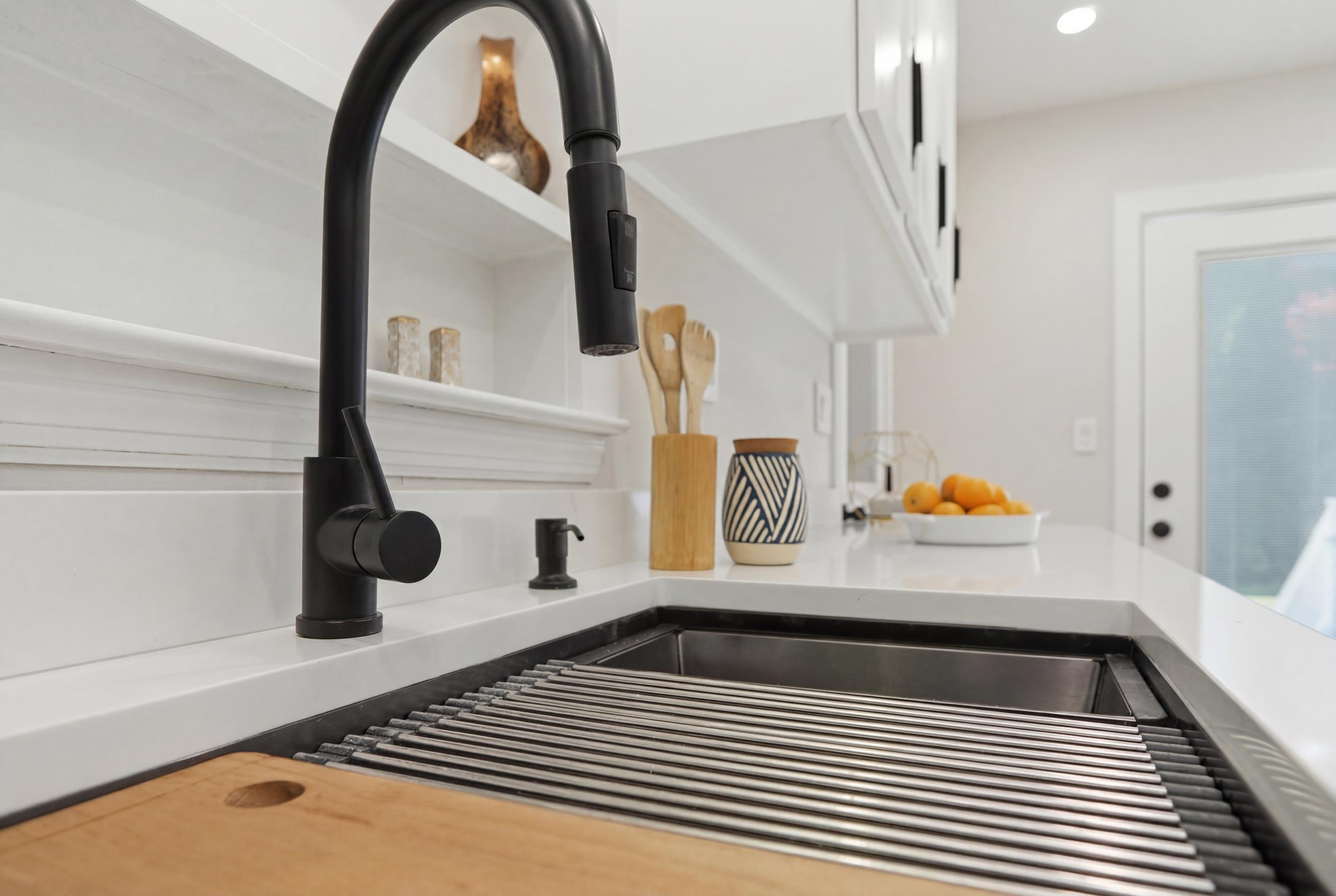 327 Bunch Ford Road Holly Hill, SC 29059 - Photo 23 of 57 Sink