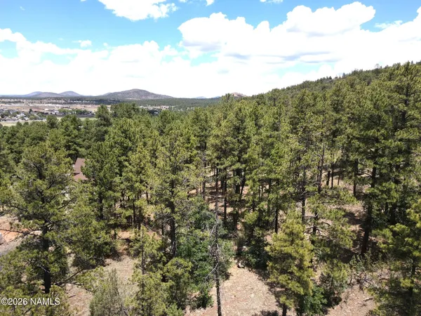 $220,000 | 221 West Hancock Avenue, Williams, AZ 86046