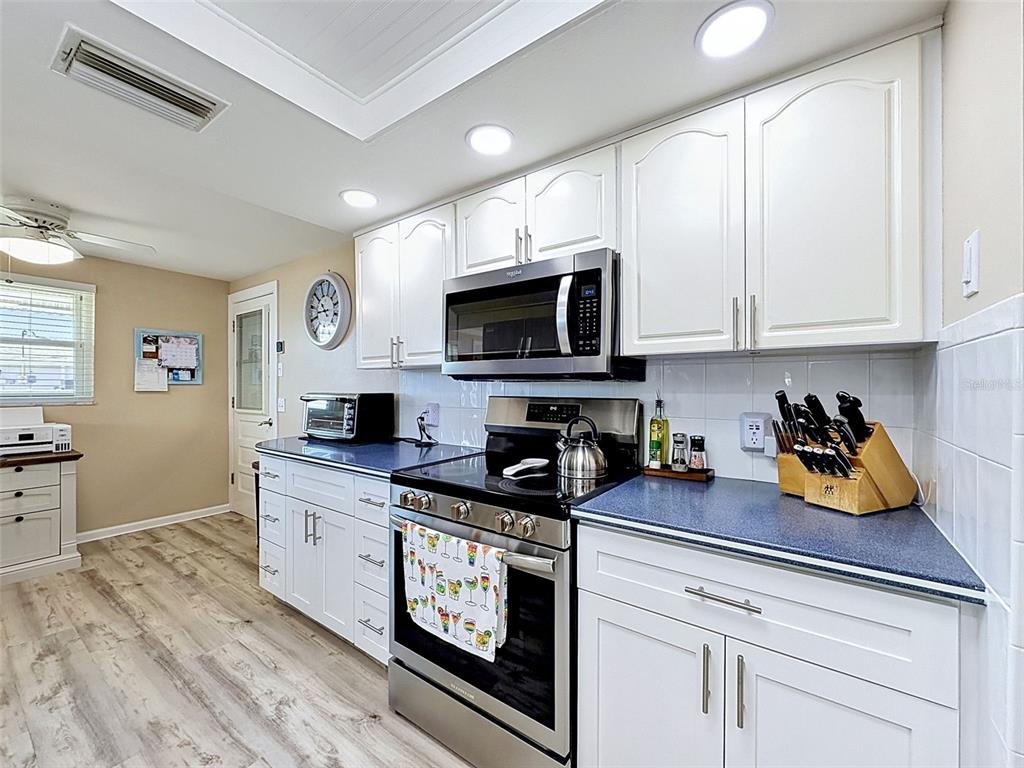 13520 Allyn Drive Hudson, FL 34667 - Photo 28 of 91