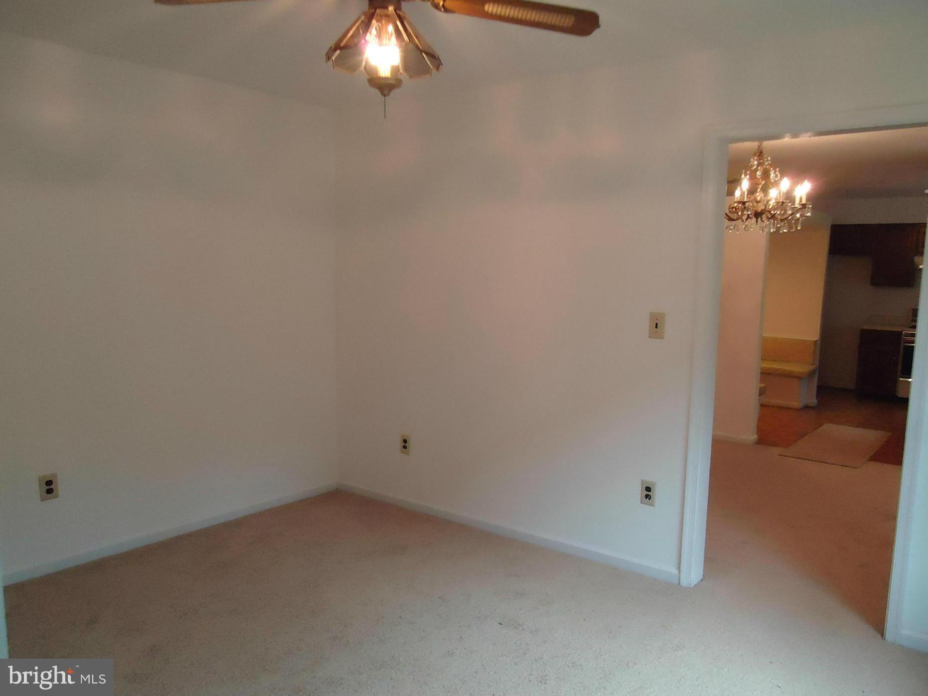 7206 Gatewood Road Ruther Glen, VA 22546 - Photo 15 of 18 Interior (General)