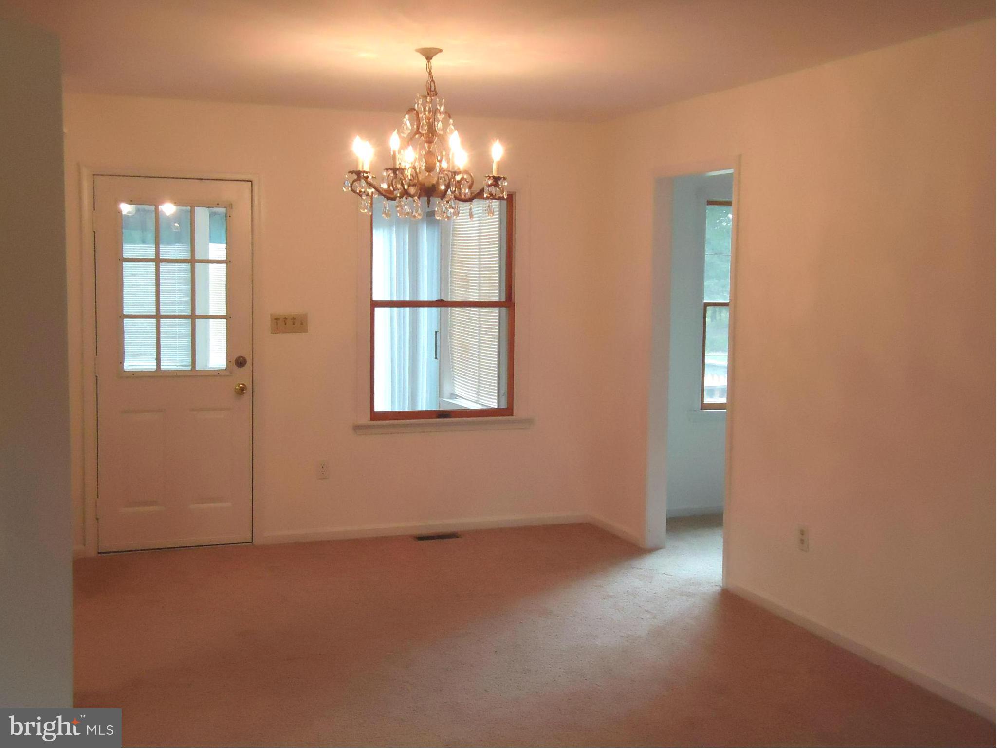 7206 Gatewood Road Ruther Glen, VA 22546 - Photo 3 of 18 Dining Room