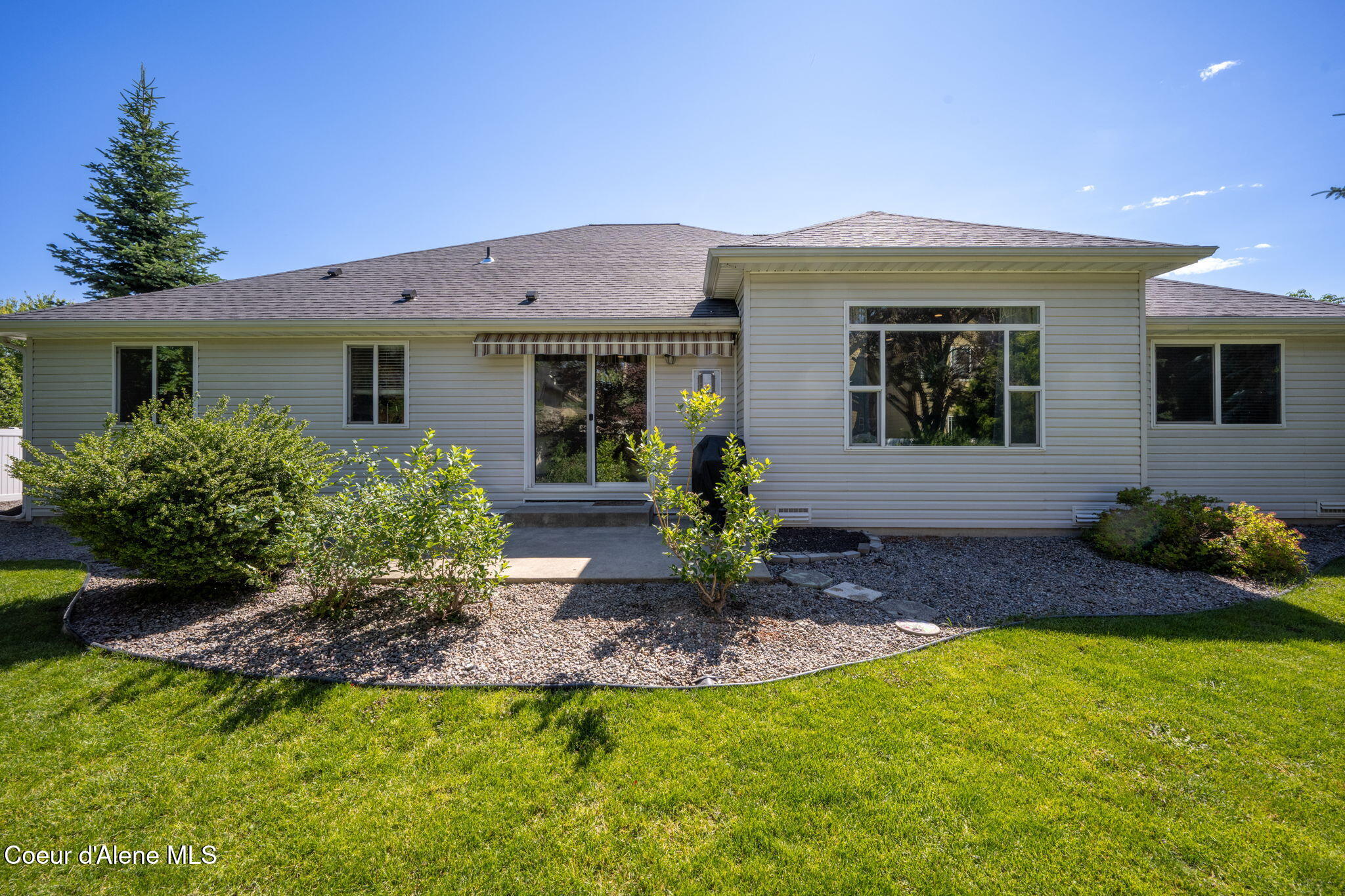 11393 North Rocking R Road Hayden, ID 83835 - Photo 29 of 35 Back of Home