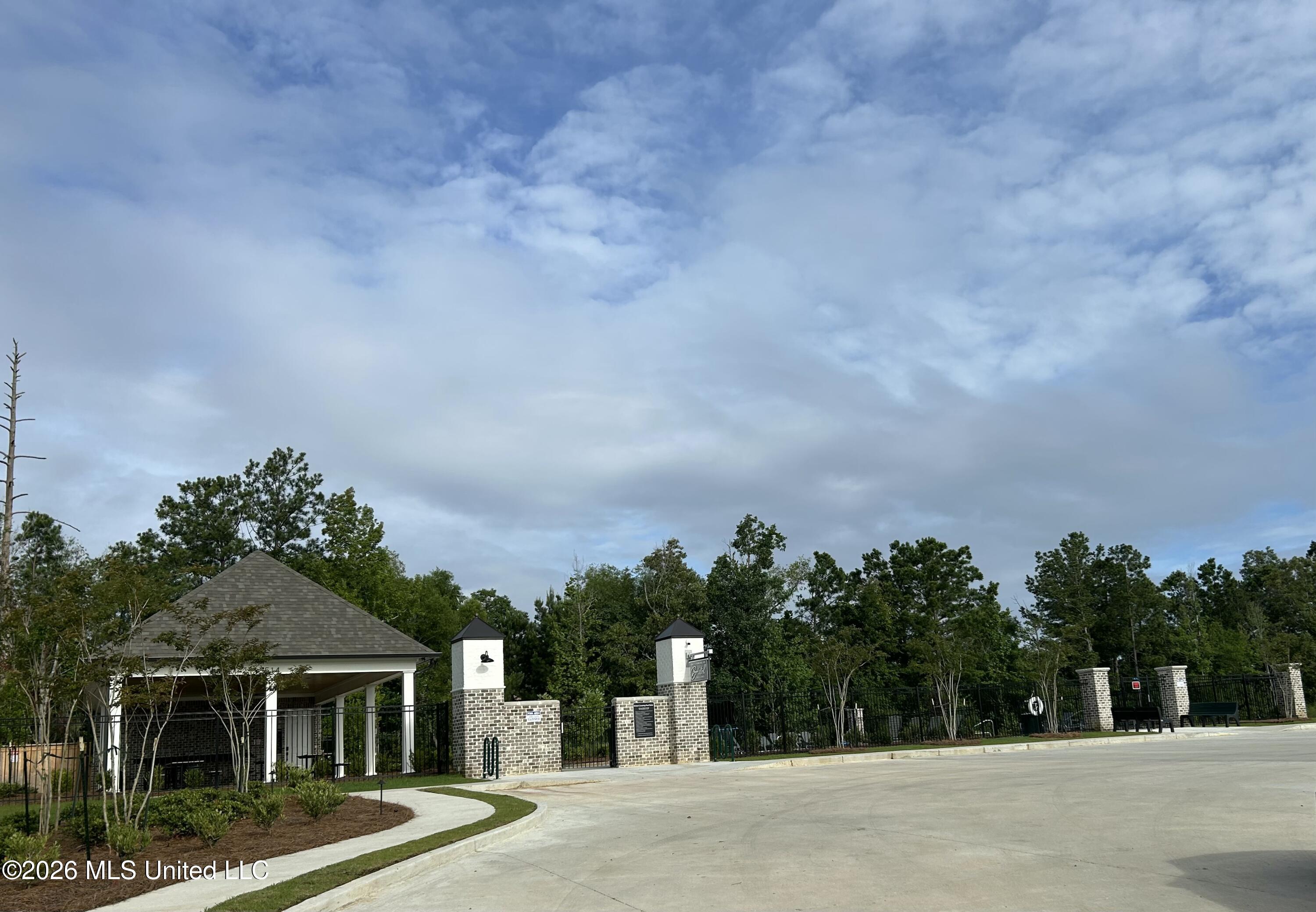 160 Bronson Bend Flowood, MS 39232 - Photo 17 of 20 IMG_5602