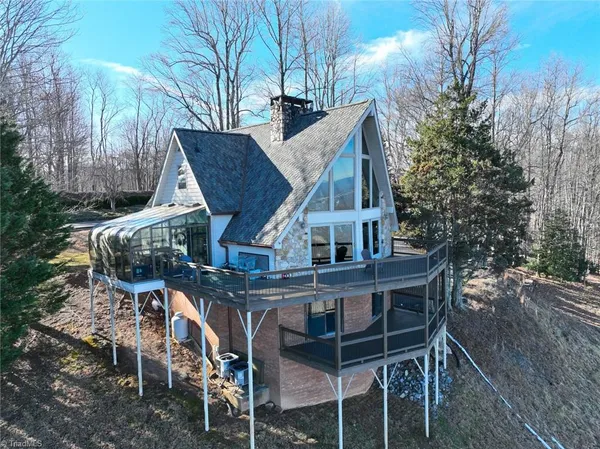 $748,000 | 4930 Brushy Mountain Road, Moravian Falls, NC 28654