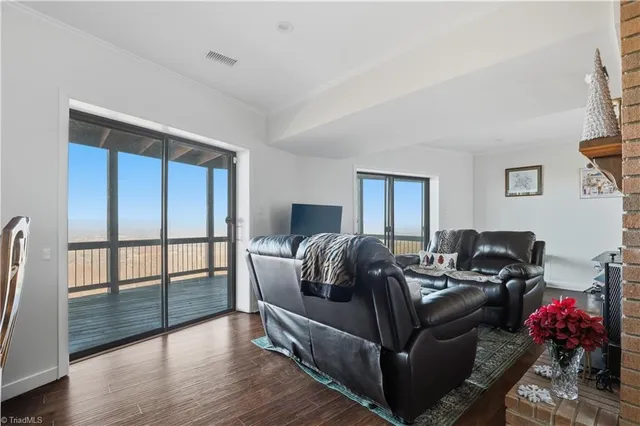 $798,000 | 4930 Brushy Mountain Road, Moravian Falls, NC 28654