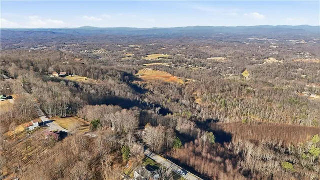 $798,000 | 4930 Brushy Mountain Road, Moravian Falls, NC 28654