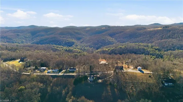 $798,000 | 4930 Brushy Mountain Road, Moravian Falls, NC 28654