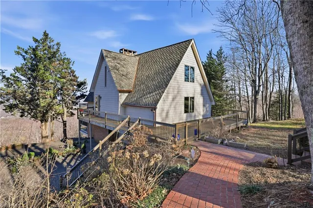 $798,000 | 4930 Brushy Mountain Road, Moravian Falls, NC 28654