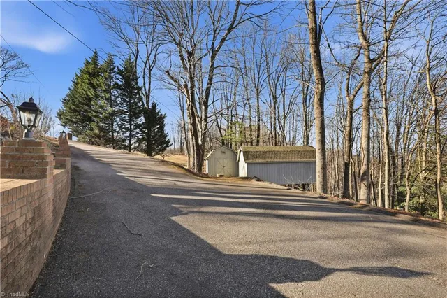 $798,000 | 4930 Brushy Mountain Road, Moravian Falls, NC 28654