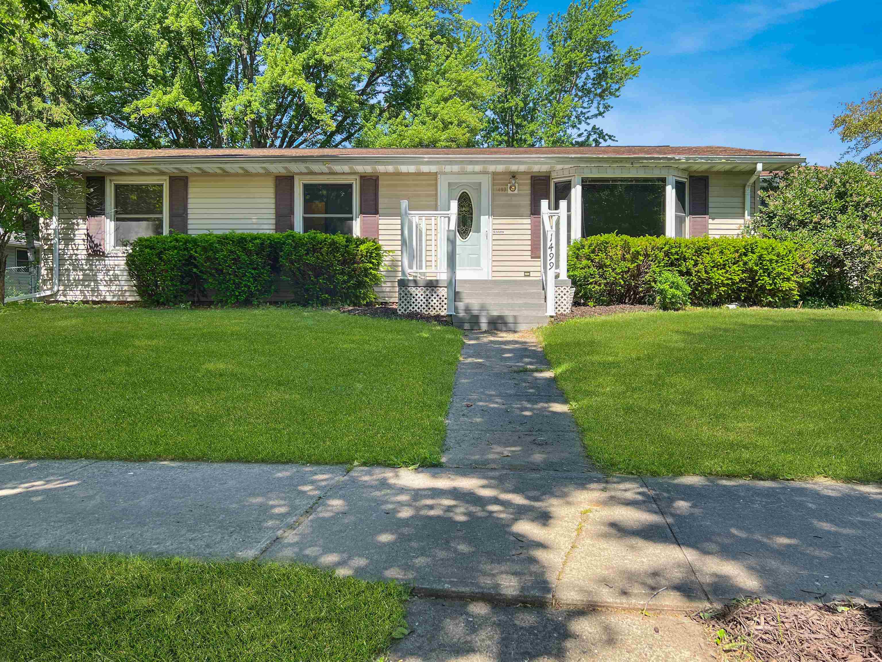 1499 Hemlock Drive Reedsburg, WI 53959 - Photo 1 of 49