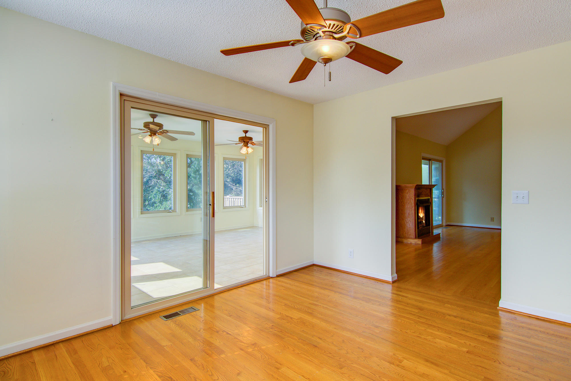 533 Schooner Road Charleston, SC 29412 - Photo 11 of 43 22