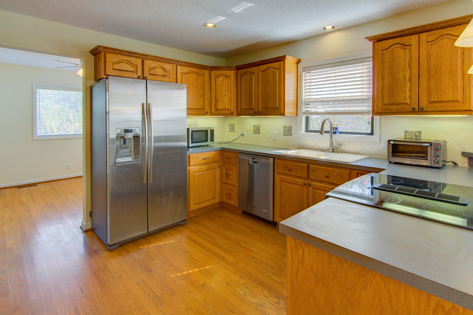533 Schooner Road Charleston, SC 29412 - Photo 13 of 43 24