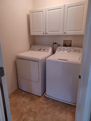 $329,000 | 24333 Leski Lane, Plainfield, IL 60585