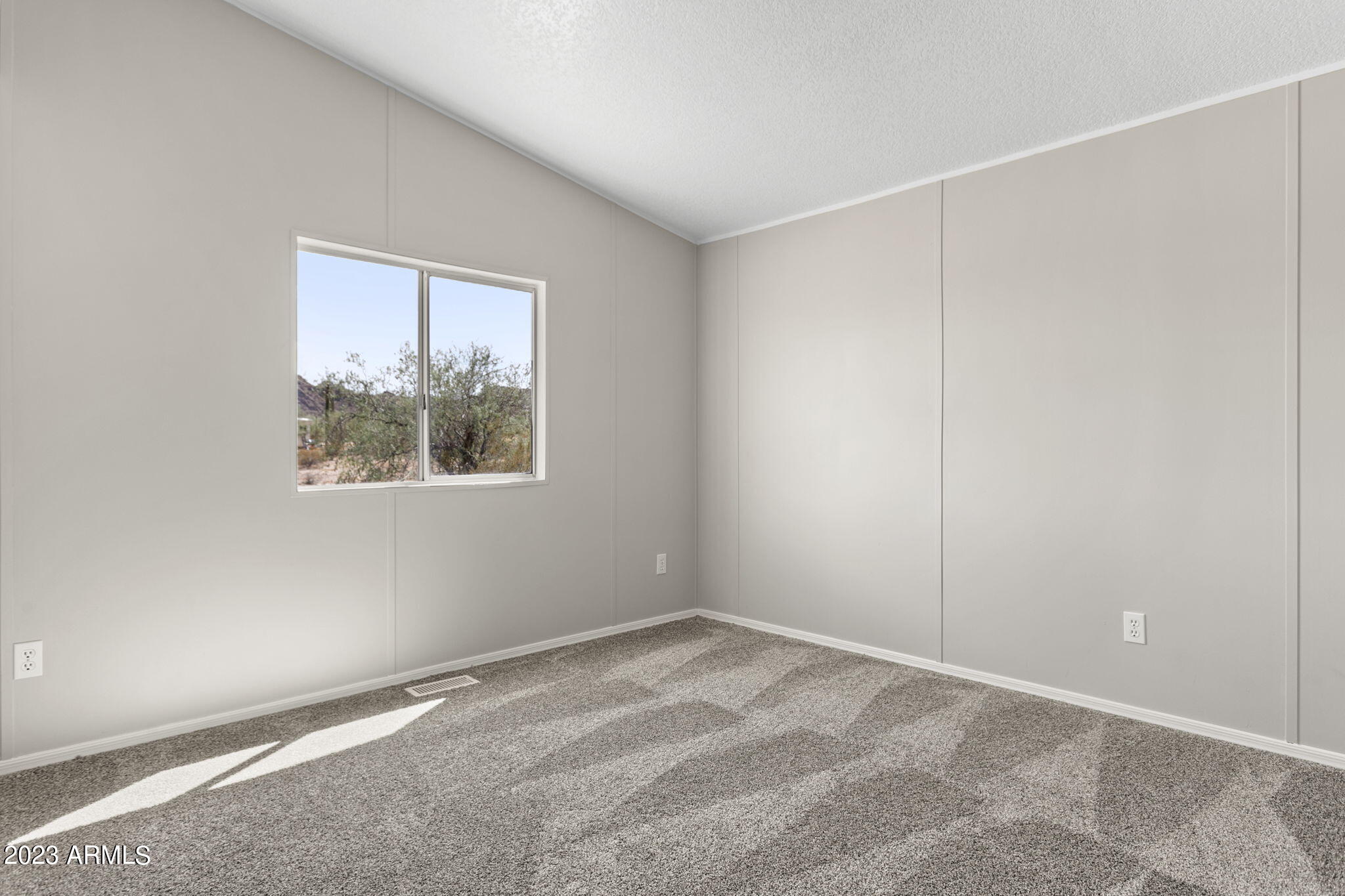 2127 South Warren Road Maricopa, AZ 85139 - Photo 29 of 57 30-web-or-mls-2127-s-warren-rd