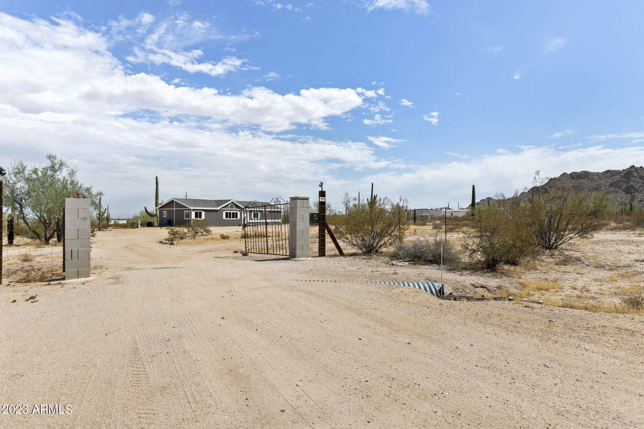 2127 South Warren Road Maricopa, AZ 85139 - Photo 38 of 57 1-web-or-mls-2127-s-warren-rd