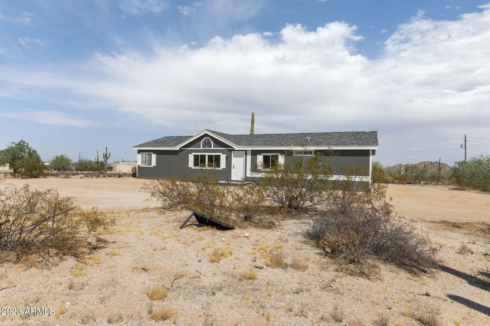 2127 South Warren Road Maricopa, AZ 85139 - Photo 41 of 57 4-web-or-mls-2127-s-warren-rd
