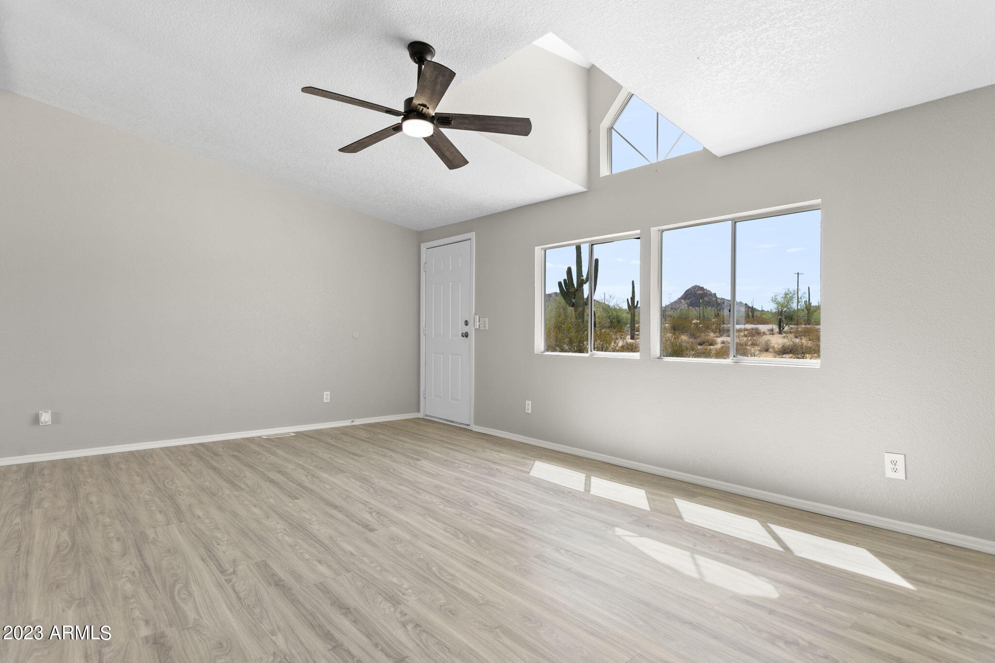 2127 South Warren Road Maricopa, AZ 85139 - Photo 9 of 57 7-web-or-mls-2127-s-warren-rd