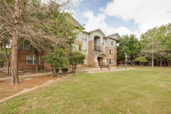 $279,900 | 1725 Harvey Mitchell Parkway South, Unit 2224, College Station, TX 77840