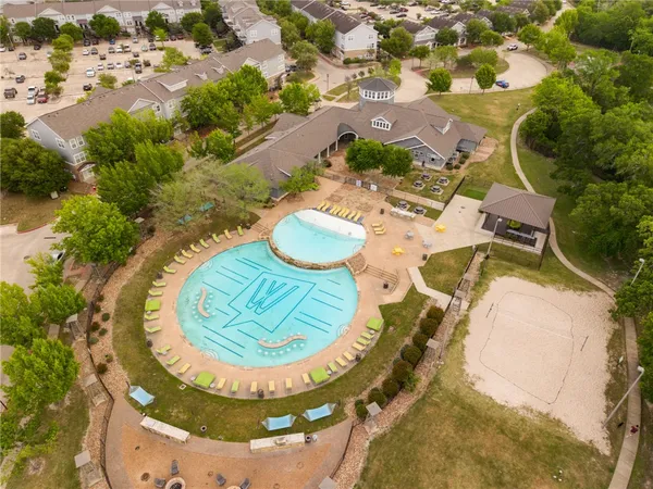 $279,900 | 1725 Harvey Mitchell Parkway South, Unit 2224, College Station, TX 77840