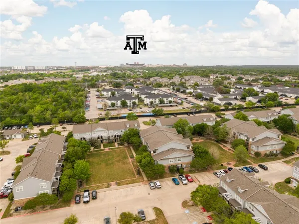 $279,900 | 1725 Harvey Mitchell Parkway South, Unit 2224, College Station, TX 77840