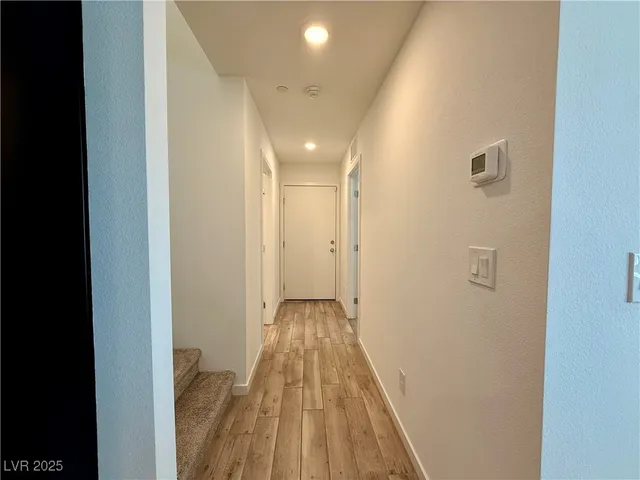 $2,350 | 908 Cadence View Way, Henderson, NV 89011