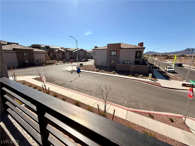 $2,350 | 908 Cadence View Way, Henderson, NV 89011