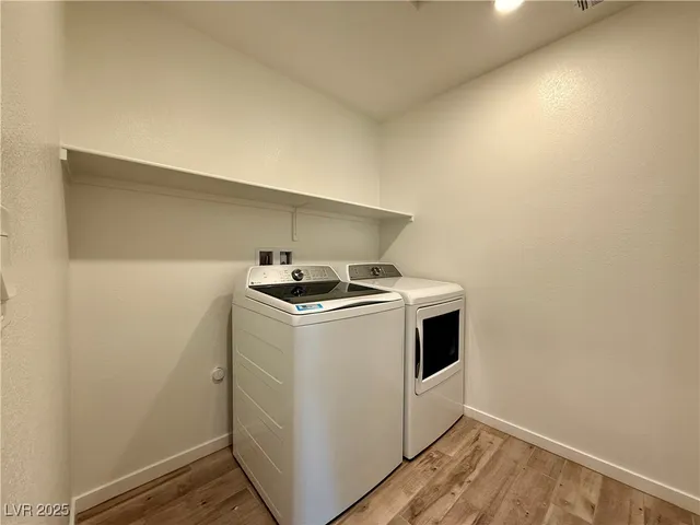 $2,350 | 908 Cadence View Way, Henderson, NV 89011