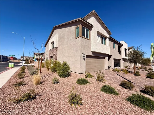 $2,350 | 908 Cadence View Way, Henderson, NV 89011