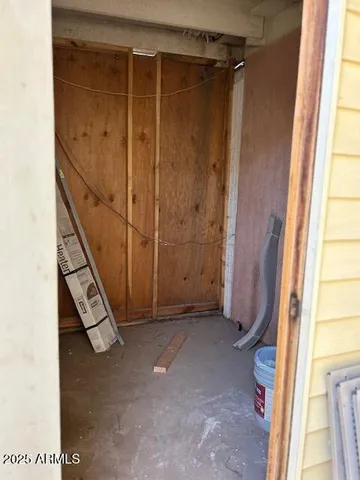 $185,000 | 127 East Apache Street, Huachuca City, AZ 85616