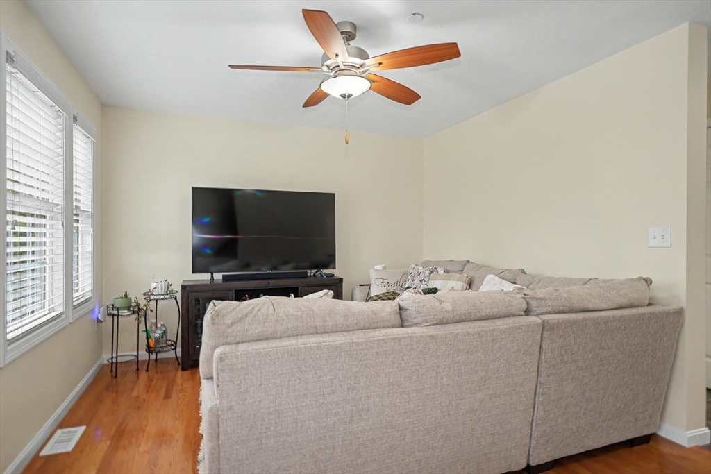 41 Boston Road, Unit 482 Billerica, MA 01862 - Photo 6 of 20