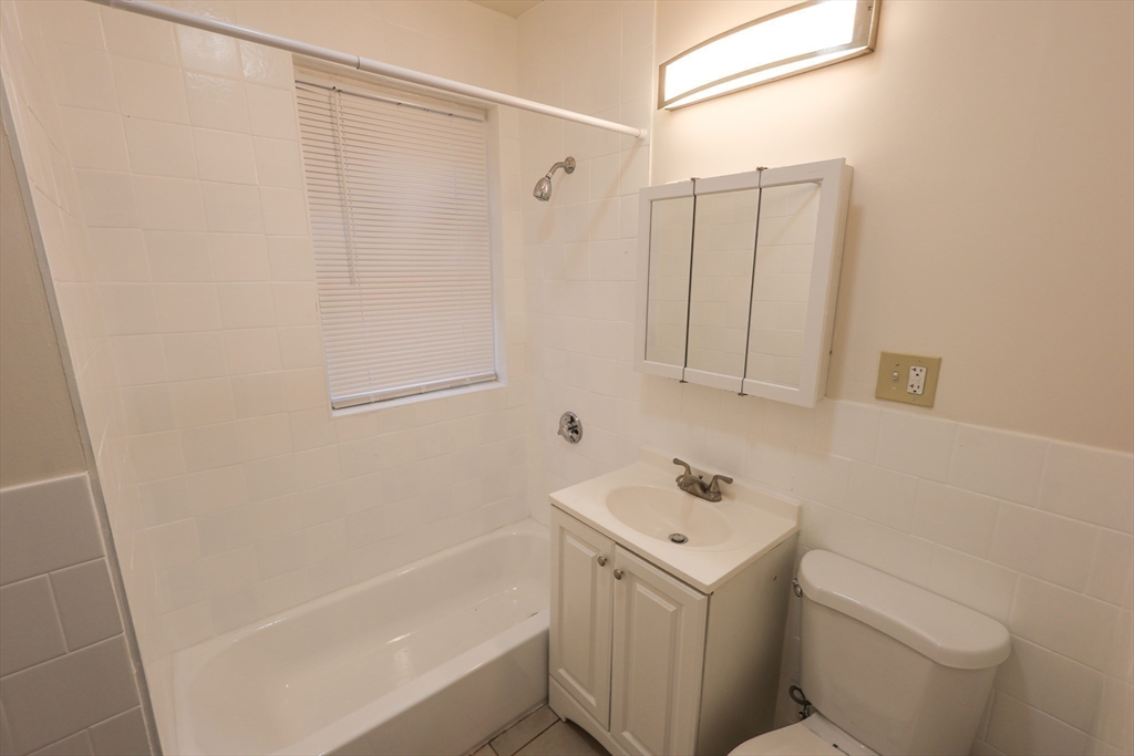 127 Intervale Street, Unit 3 Boston, MA 02121 - Photo 18 of 21