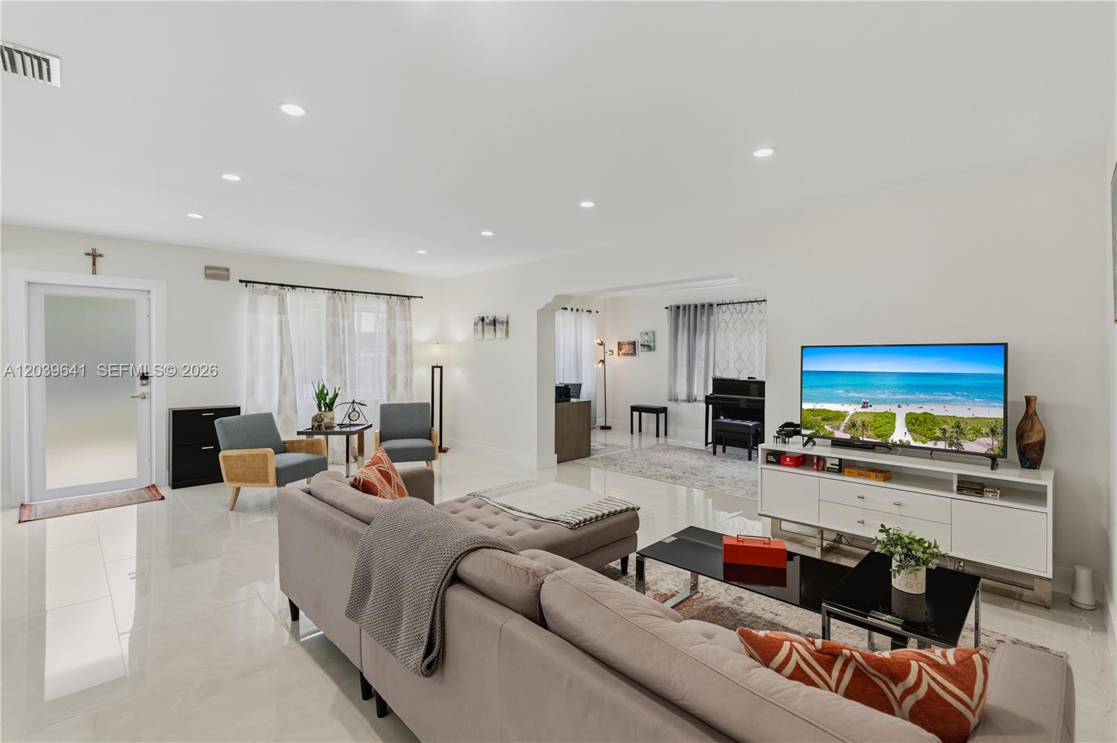 5790 Southwest 3rd Street Miami, FL 33144 - Photo 27 of 50