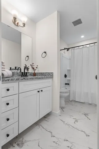 $399,900 | 4 Tanager Circle, Unit 3, Concord, NH 03303