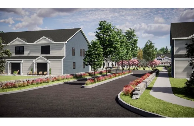 $399,900 | 4 Tanager Circle, Unit 3, Concord, NH 03303