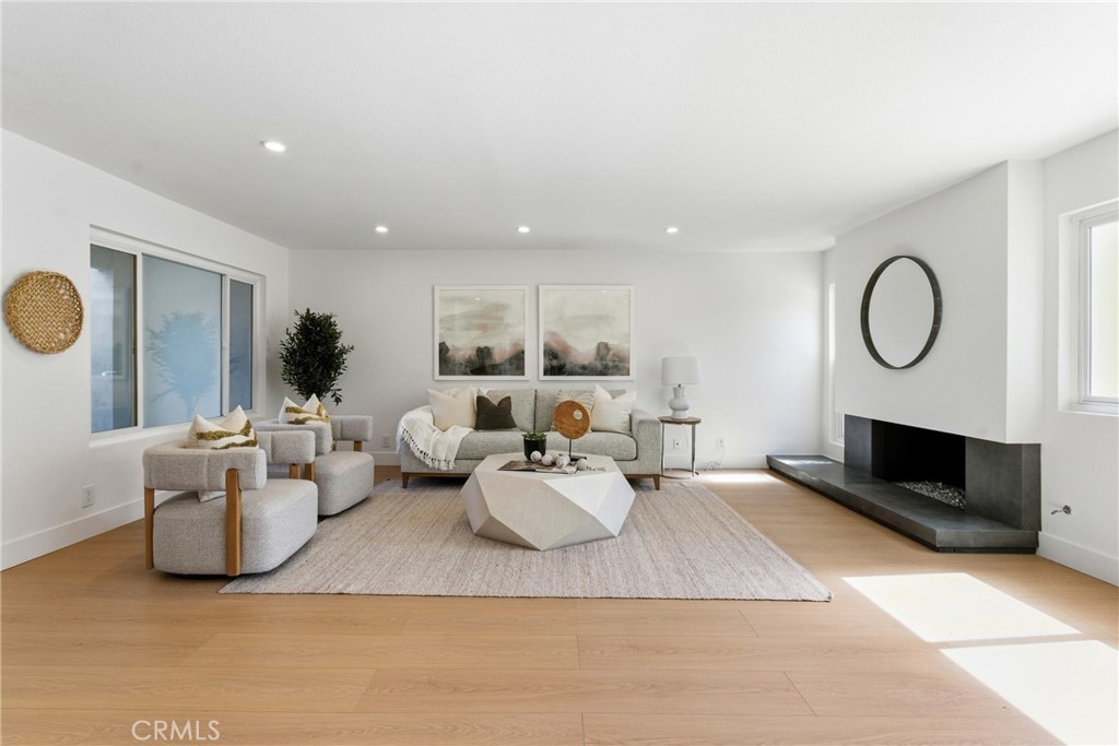 41 Seton Road Irvine, CA 92612 - Photo 1 of 51